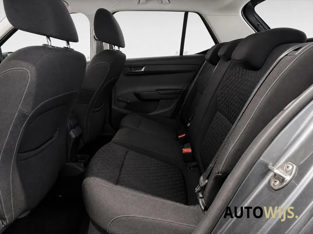 Škoda Fabia – foto 11