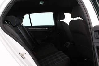 Volkswagen Golf – thumbnail 20