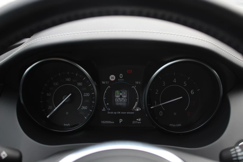 Jaguar E-PACE – foto 20