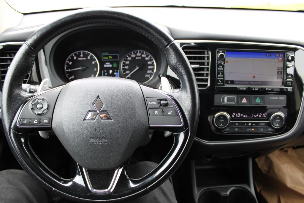 Mitsubishi Outlander – foto 11