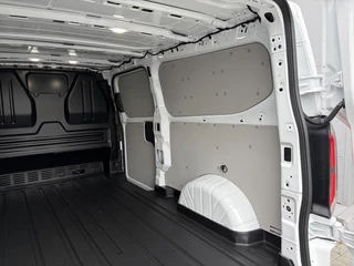 Ford E-Transit – thumbnail 12