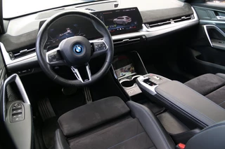 BMW iX2 – thumbnail 9