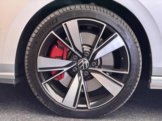 Volkswagen Golf – thumbnail 43