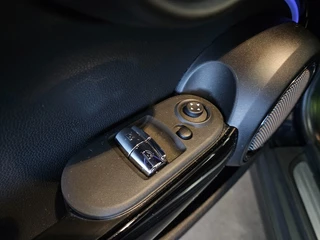 MINI Cooper – thumbnail 42