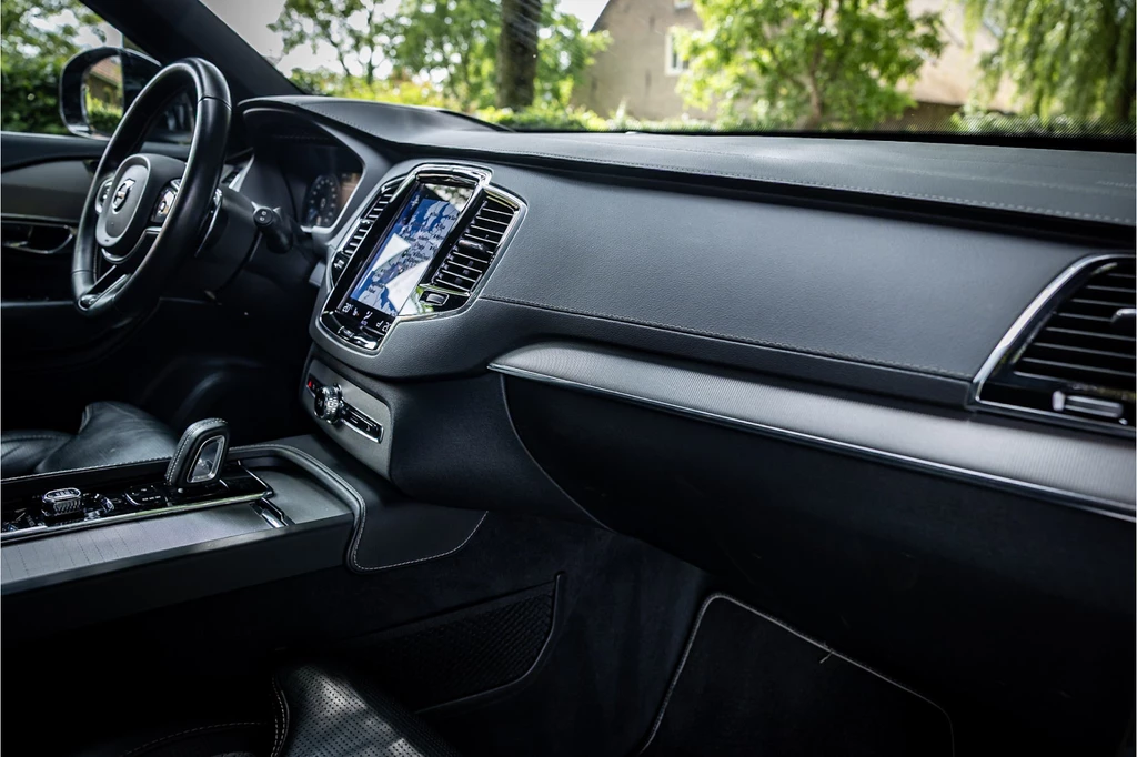 Volvo XC90 – foto 19