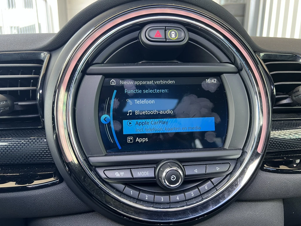 MINI Clubman – foto 22