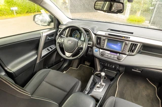 Toyota RAV4 – thumbnail 11