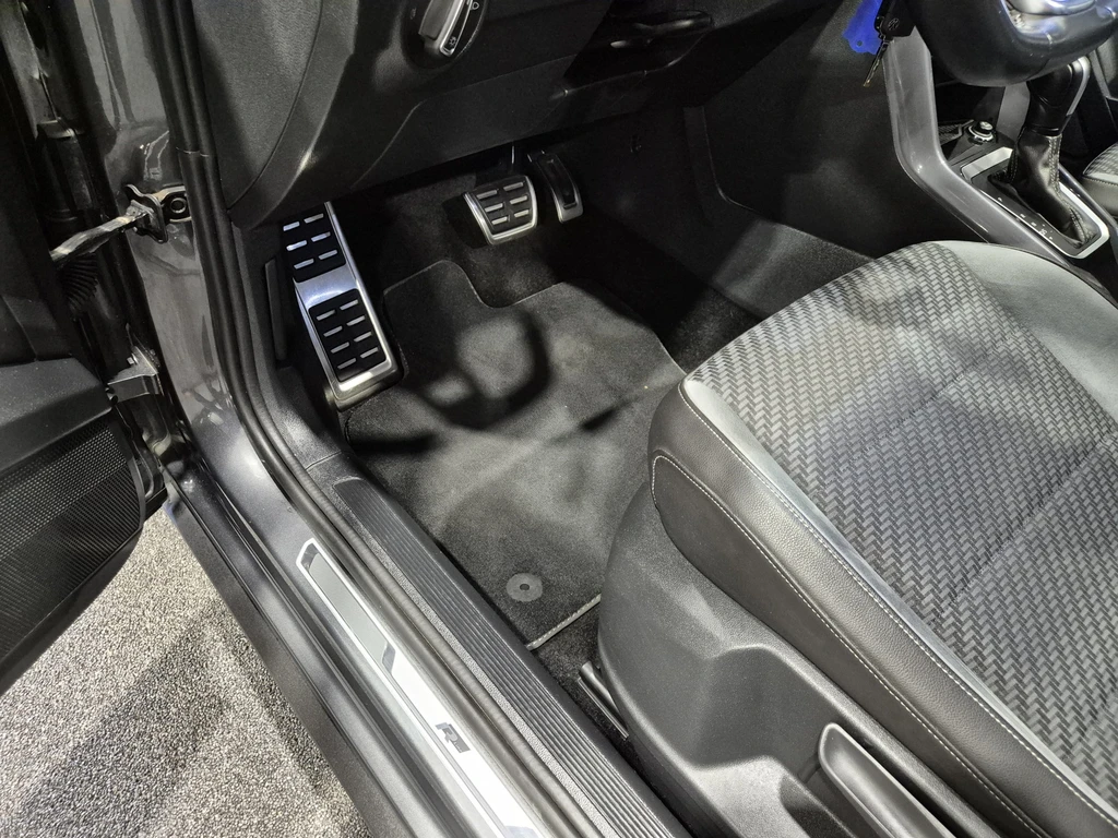 Volkswagen T-Roc – foto 31