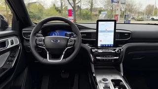 Ford Explorer – thumbnail 11