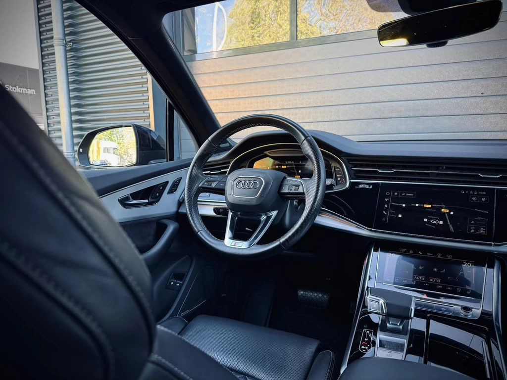 Audi Q7 – foto 11