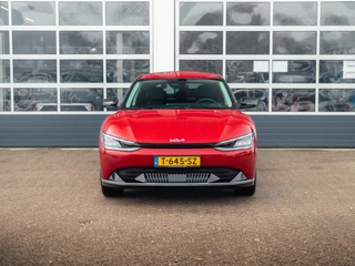 Kia EV6 – thumbnail 10