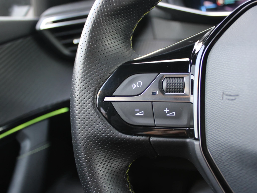 Peugeot e-2008 – foto 19