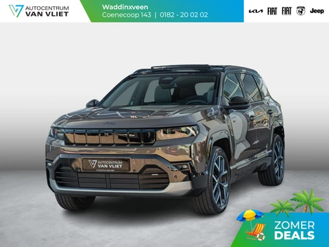 Jeep Compass First Edition 74 kWh | Adapt. Cruise | Camera | Carplay | 20" | Elektr. A-Klep | Navi | Winter Pack | Schuif/Kanteldak | Premium Pack | Conv. Pack | Warmtepomp