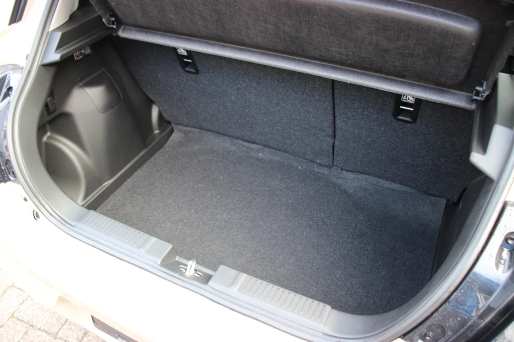 Suzuki Swift – foto 13