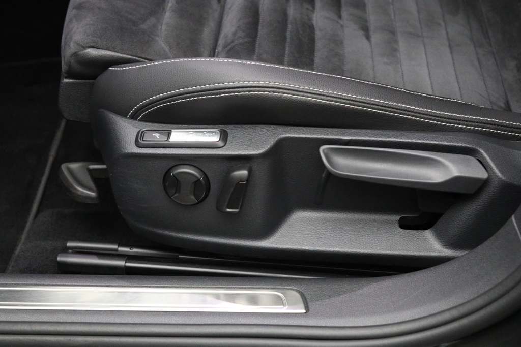 Volkswagen Passat – foto 31