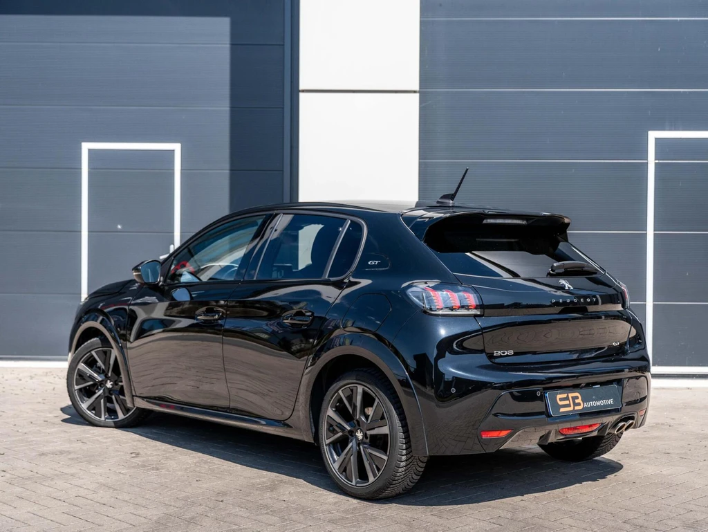 Peugeot 208 – foto 3
