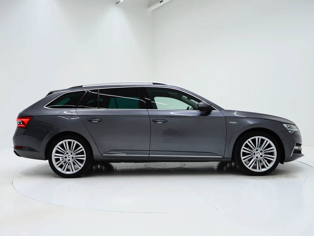 Škoda Superb – foto 6