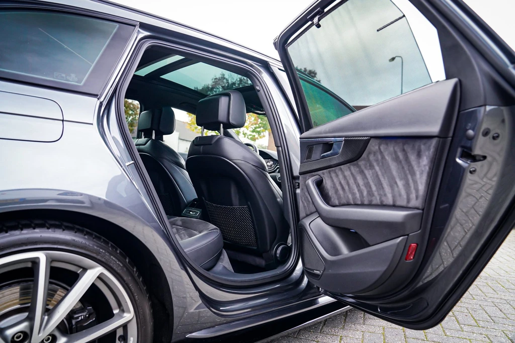 Audi A4 – foto 28