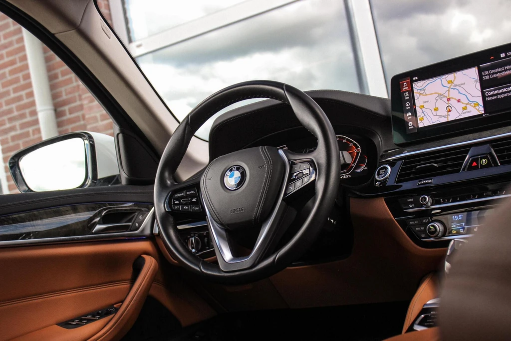 BMW 5 Serie – foto 25