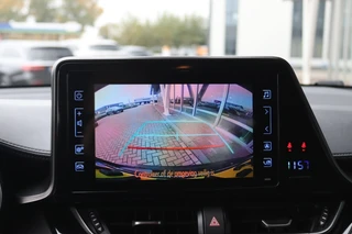 Toyota C-HR – thumbnail 25
