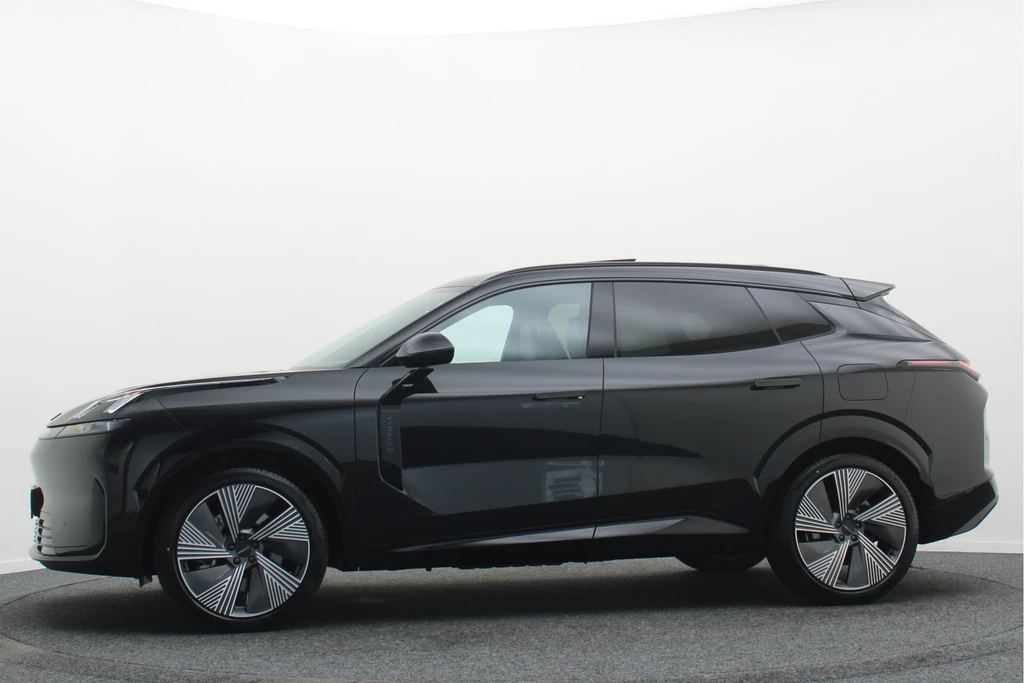Lynk & Co 08 – foto 3