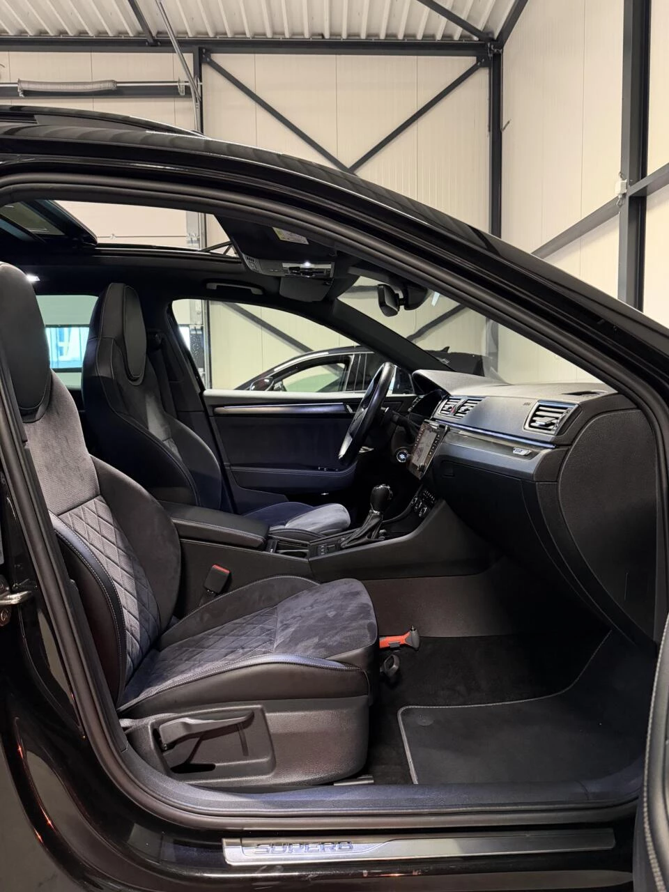 Škoda Superb – foto 33