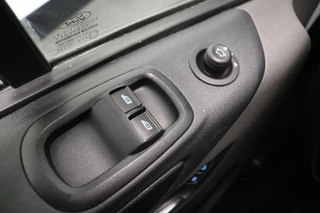 Ford Transit Custom – thumbnail 23