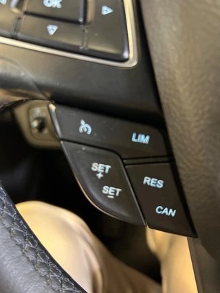 Ford C-MAX – thumbnail 20
