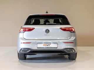 Volkswagen Golf – thumbnail 3