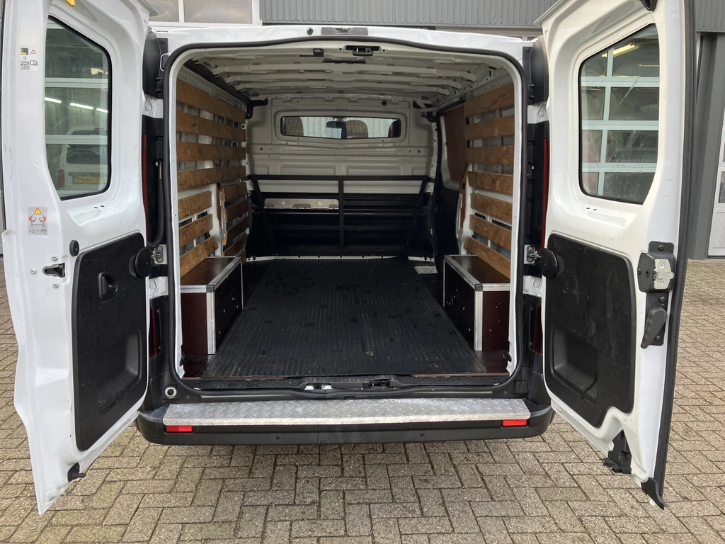 Opel Vivaro – foto 24