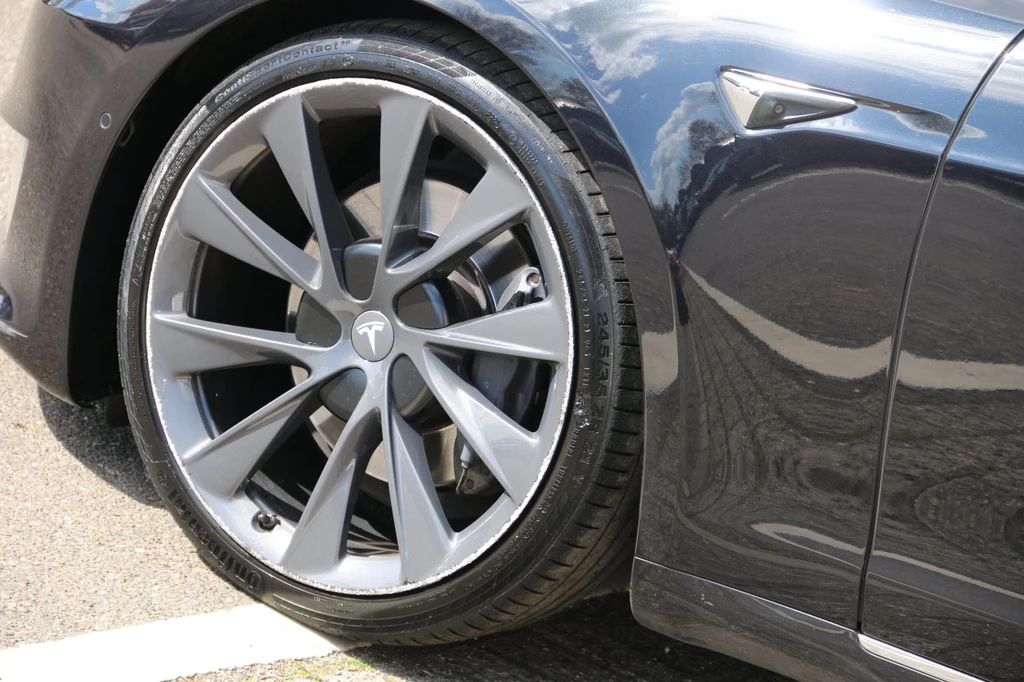 Tesla Model S – foto 7