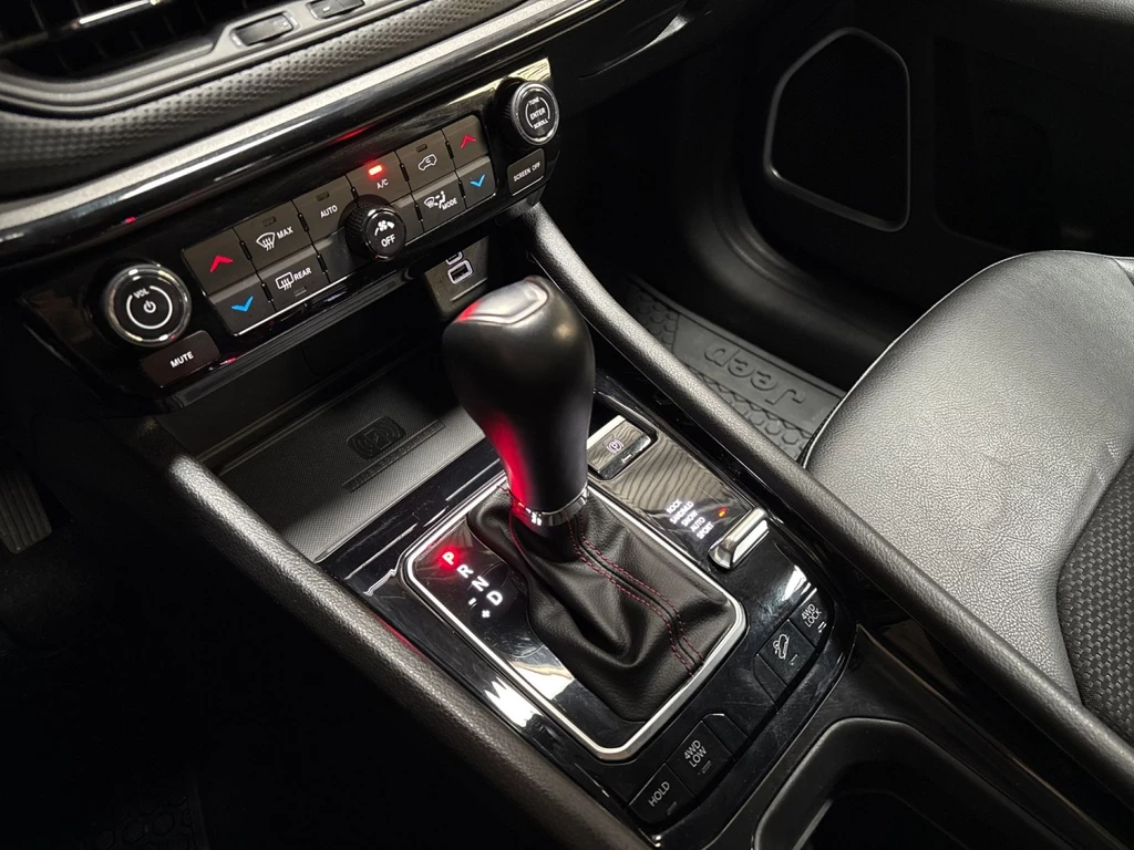 Jeep Compass – foto 11