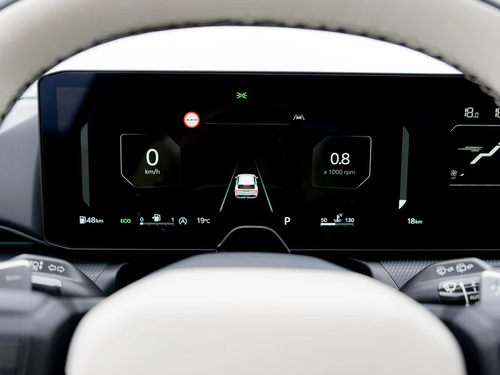 Kia K4 – foto 15