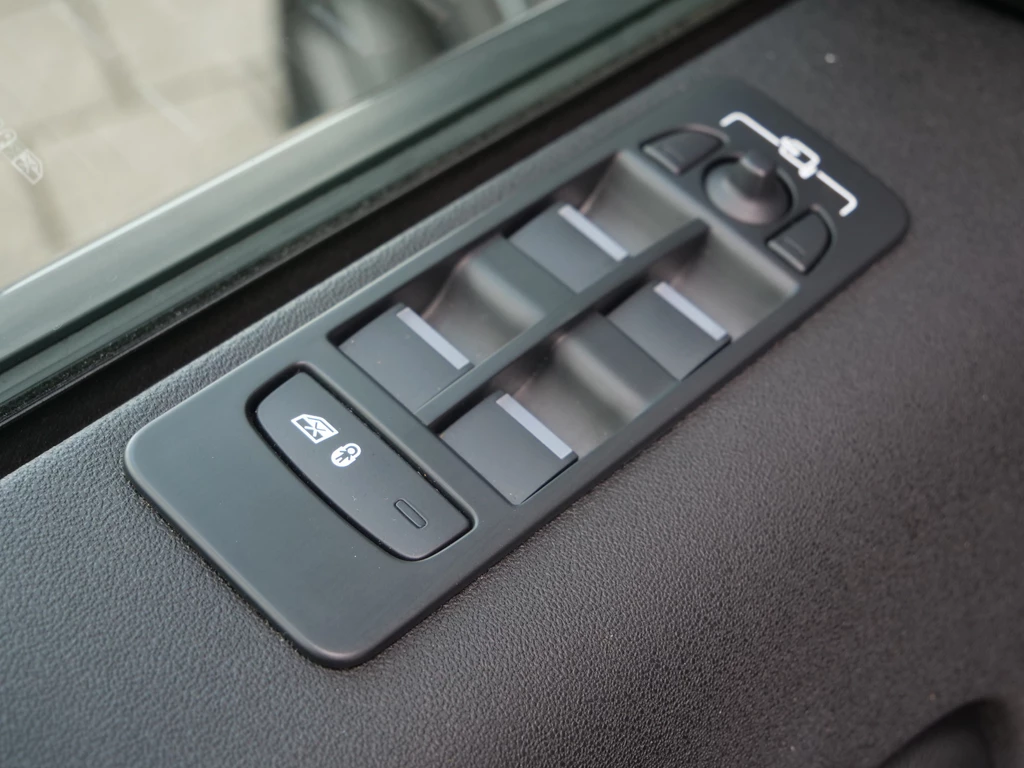 Land Rover Discovery Sport – foto 25