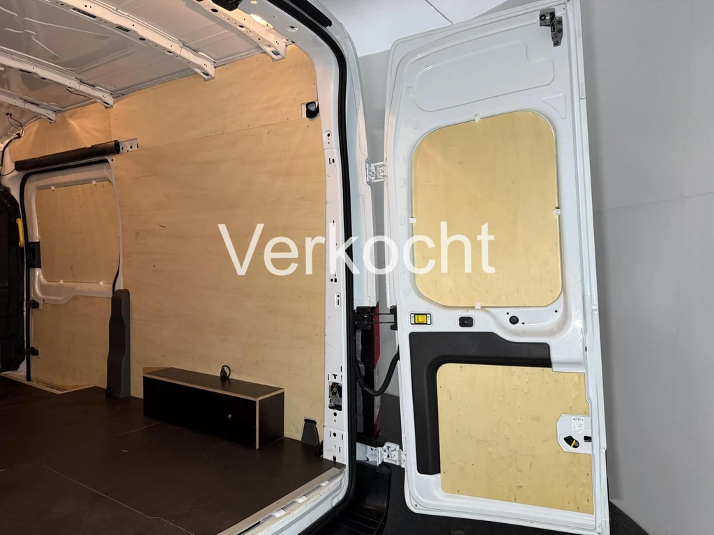 Ford E-Transit – foto 18