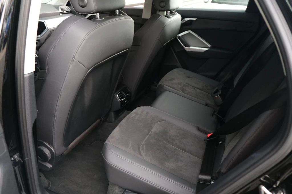 Audi Q3 – foto 12