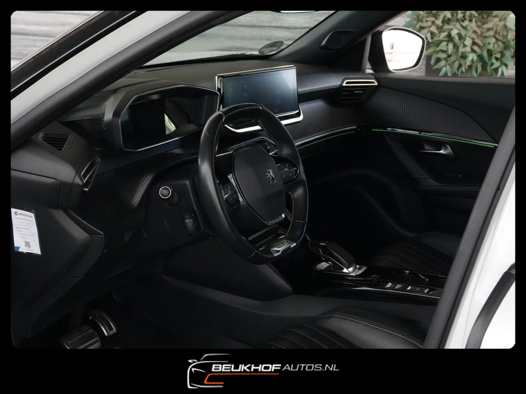 Peugeot e-2008 – foto 29