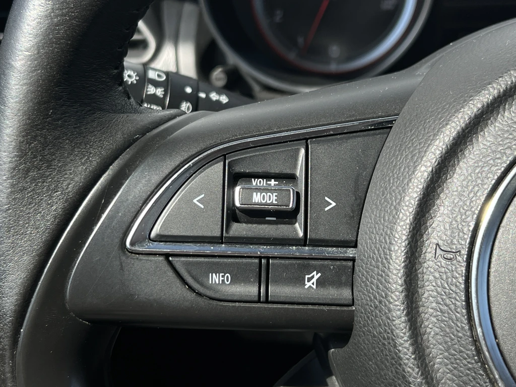 Suzuki Swift – foto 13