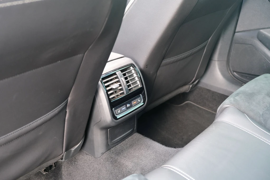Volkswagen Passat – foto 16