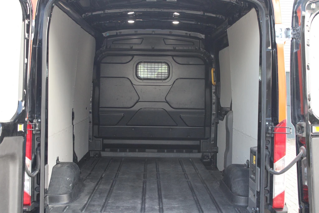 Ford E-Transit – foto 22