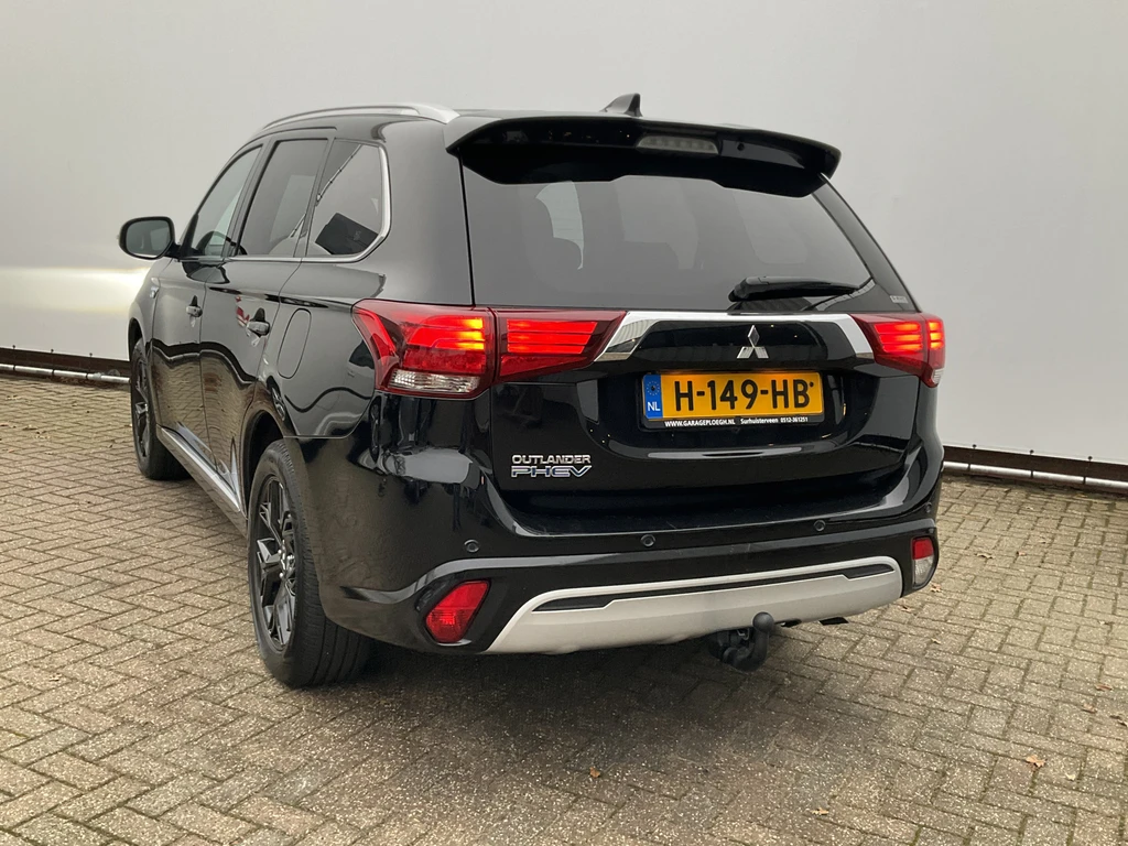 Mitsubishi Outlander – foto 2