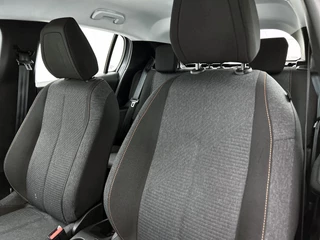 Peugeot 208 – thumbnail 10