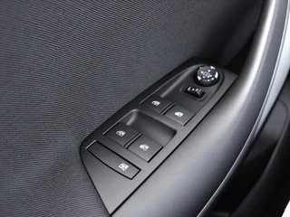 Opel Astra – thumbnail 19