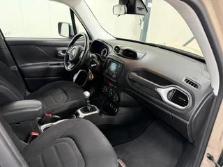 Jeep Renegade – thumbnail 26