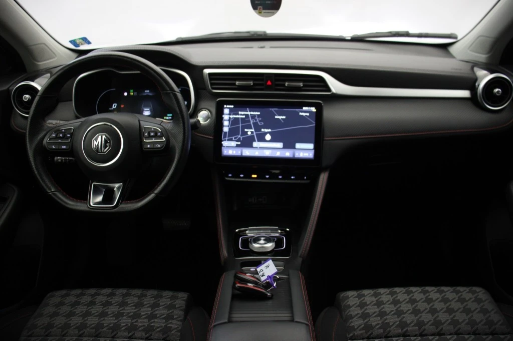 MG ZS – foto 11