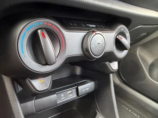 Kia Picanto – thumbnail 30
