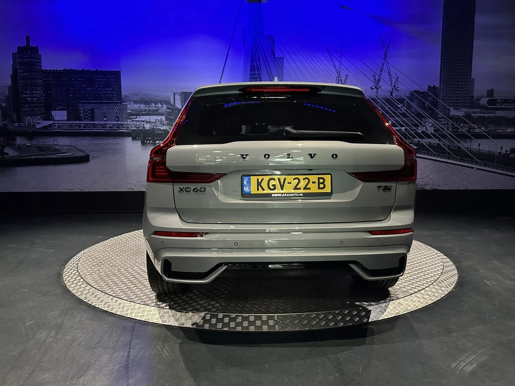 Volvo XC60 – foto 8