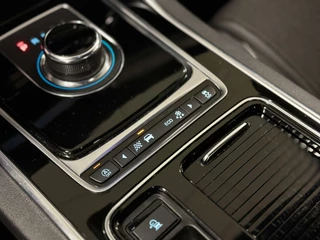 Jaguar XF – thumbnail 28