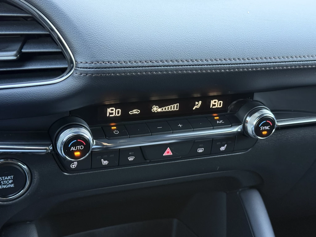Mazda 3 – foto 25