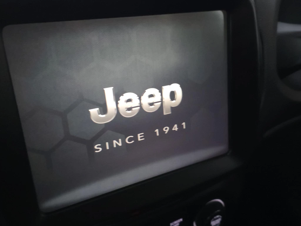Jeep Renegade – foto 16